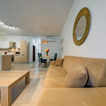Ortigia Suites - Minutes To The St Julian'S City Centre By Haven And Keys Malta Is-Swieqi