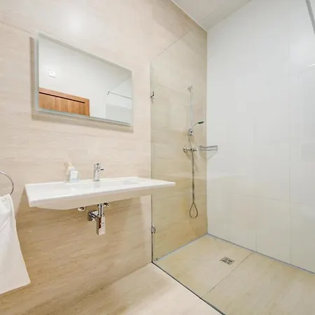 Apartment Modern & Near St Julian By Jl Is-Swieqi