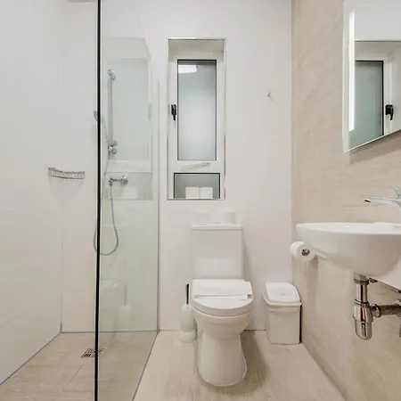 Ortigia Suites - Minutes To The St Julian'S City Centre By Haven And Keys Malta Apartment Is-Swieqi