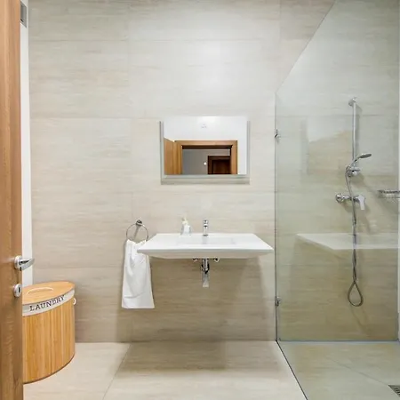 Ortigia Suites - Minutes To The St Julian'S City Centre By Haven And Keys Malta * Is-Swieqi