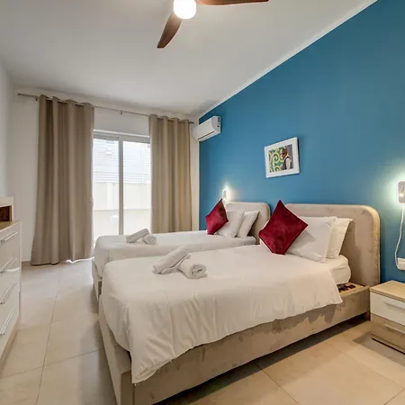 アパート Ortigia - Minutes To The St Julian's Centre By Haven And Keys Malta