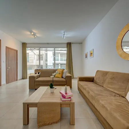 Ortigia - Minutes To The St Julian's Centre By Haven And Keys Malta Is-Swieqi