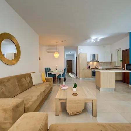 アパート Ortigia - Minutes To The St Julian's Centre By Haven And Keys Malta