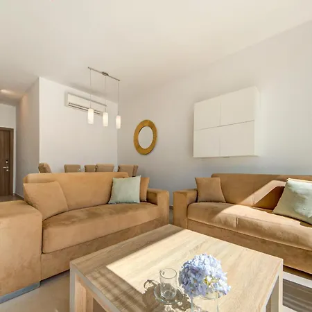 Ortigia - Minutes To The St Julian's Centre By Haven And Keys Malta アパート *