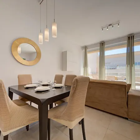 Ortigia - Minutes To The St Julian's Centre By Haven And Keys Malta