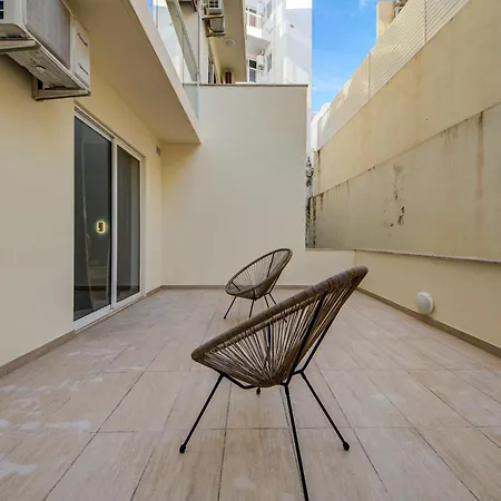 アパート Ortigia - Minutes To The St Julian's Centre By Haven And Keys Malta