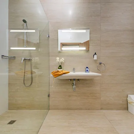 Ortigia - Minutes To The St Julian's Centre By Haven And Keys Malta アパート *